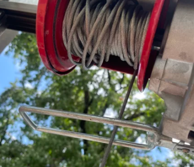 微型電動葫蘆在水蜜桃種植基地起到了大作用