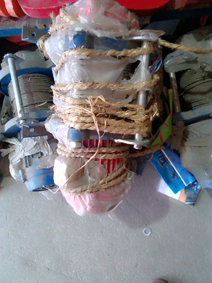 微型電動(dòng)葫蘆簡(jiǎn)易包裝圖